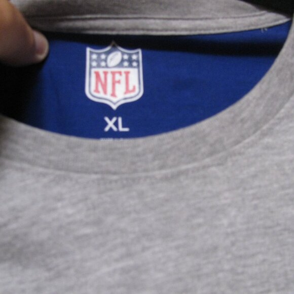 NEW YORK NY  GIANTS NFL EMBROIDERED LONG SLEEVE SHIRT SIZE XL NWOT????? GORGEOUS - Picture 3 of 8